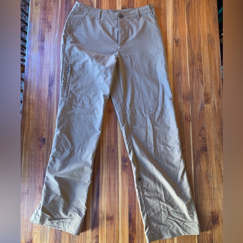 Patagonia Women’s trekking pants- size 6